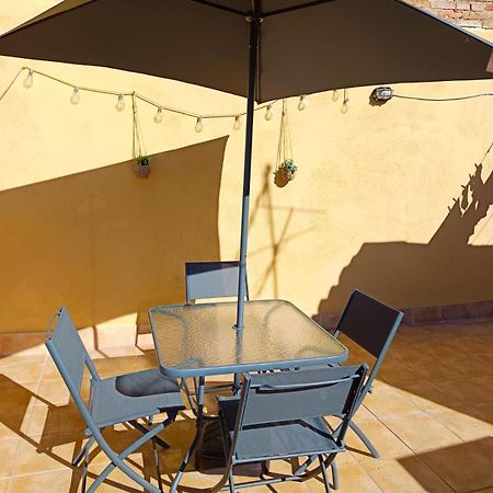 La Curiosa Del Casc Antic Apartment Тарагона Екстериор снимка